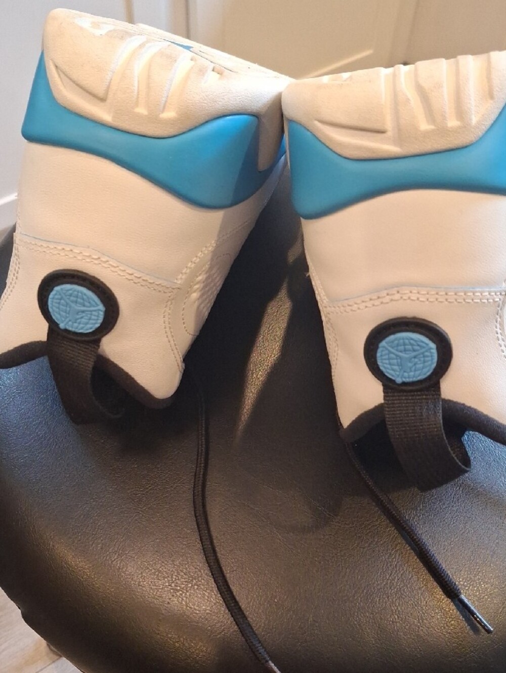 Jordan White & Turquoise High-Top Basketball Shoes - Picture 6 of 7